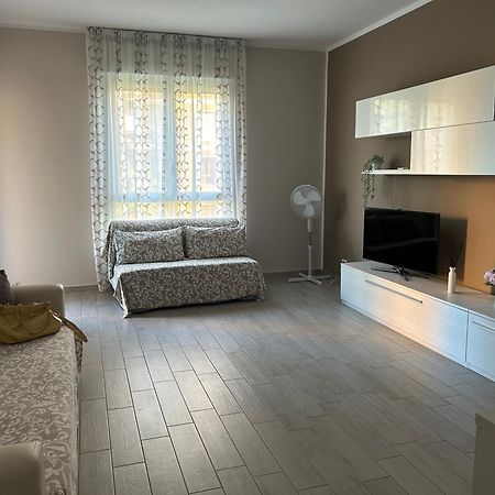Appartamento Veronica, Per Lavoro E Relax 코르시코 외부 사진